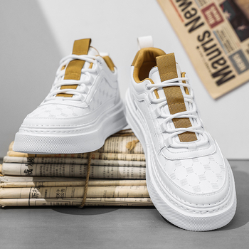24 Χρόνια Εκρήξεις Άνοιξη και Φθινόπωρο Νέα Σκαλιστά Casual Παπούτσια Σανίδας All-match Λευκά Παπούτσια Ελαφριά Αντιολισθητικά Ανδρικά Παπούτσια με Χοντρό Πάτο Παπούτσια για Εραστές