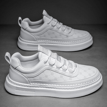 24 Χρόνια Εκρήξεις Άνοιξη και Φθινόπωρο Νέα Σκαλιστά Casual Παπούτσια Σανίδας All-match Λευκά Παπούτσια Ελαφριά Αντιολισθητικά Ανδρικά Παπούτσια με Χοντρό Πάτο Παπούτσια για Εραστές