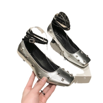 Υψηλής ποιότητας γαλλικά ρετρό ασημένια παπούτσια Mary Jane μικρά δερμάτινα παπούτσια φθινοπωρινά και χειμωνιάτικα γυναικεία παπούτσια με φούστα, ψηλοτάκουνα παπούτσια με ρηχό στόμα