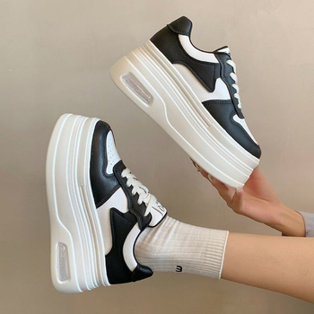 Storapadžiai platforminiai bateliai 2025 m. rudens naujo stiliaus sportiniai storapadžiai platforminiai bateliai, vasariniai, kvėpuojantys balti sportbačiai moterims, urmu