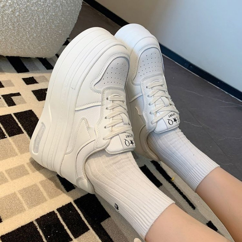 Storapadžiai platforminiai bateliai 2025 m. rudens naujo stiliaus sportiniai storapadžiai platforminiai bateliai, vasariniai, kvėpuojantys balti sportbačiai moterims, urmu