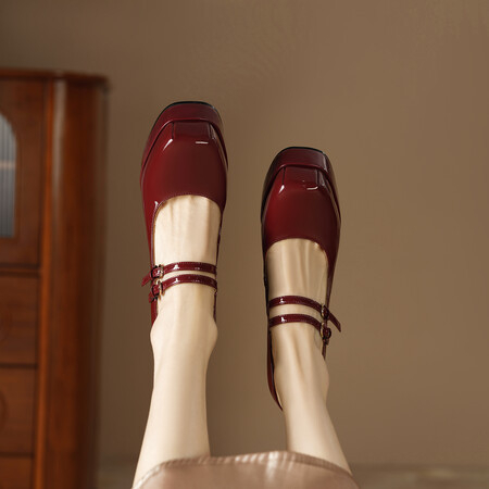 Dámske červené kožené topánky Mary Jane s hranatou špičkou a vysokým podpätkom, nové z roku 2024, s hrubým podpätkom, nepremokavou platformou a plytkými topánkami na päte