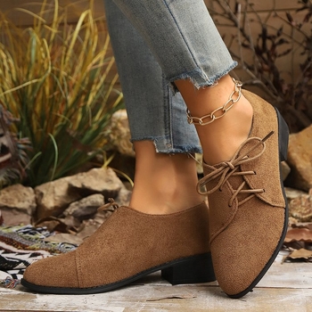 Dámske ležérne topánky pre väčšie veľkosti, jeseň a zima 2024, nové retro leopardové módne topánky s hráškom