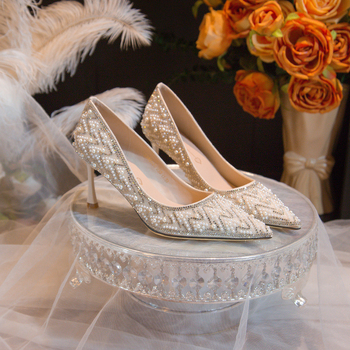 Rhinestone Pearl Xiuhe Visoke pete 2025 Proljeće Nove luksuzne cipele za djeveruše bez umornih stopala Modne cipele za jednu osobu za žene
