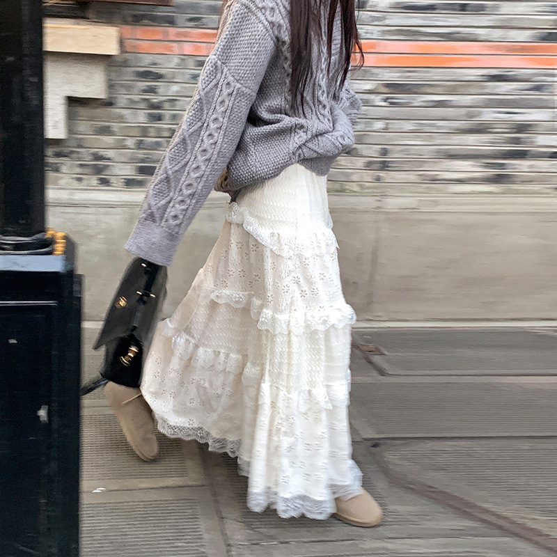 Baletné biele polodlhé šaty 2024 Jemné šaty s vysokým pásom v áčkovom strihu s čipkou a prešívaním, rozprávková torta, pre ženy