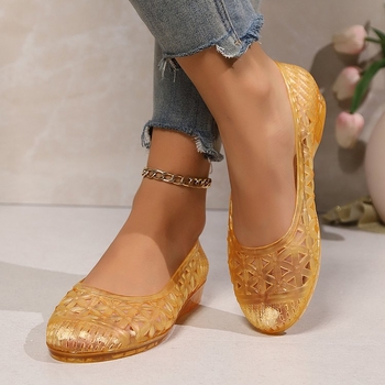 Άνετα φλατ σανδάλια από ζελέ με τρύπα, μοντέρνα και ευέλικτα, αντιολισθητικά, κατάλληλα για καλοκαιρινή χρήση σε εξωτερικούς χώρους