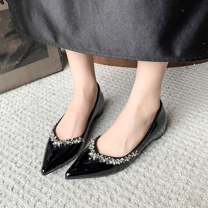Jarné nové topánky s kamienkami a plochým podpätkom na nízkom podpätku, dámske, kórejské, francúzske, elegantné, s plytkými ústami, s nízkym podpätkom a jednovrstvovou výstelkou