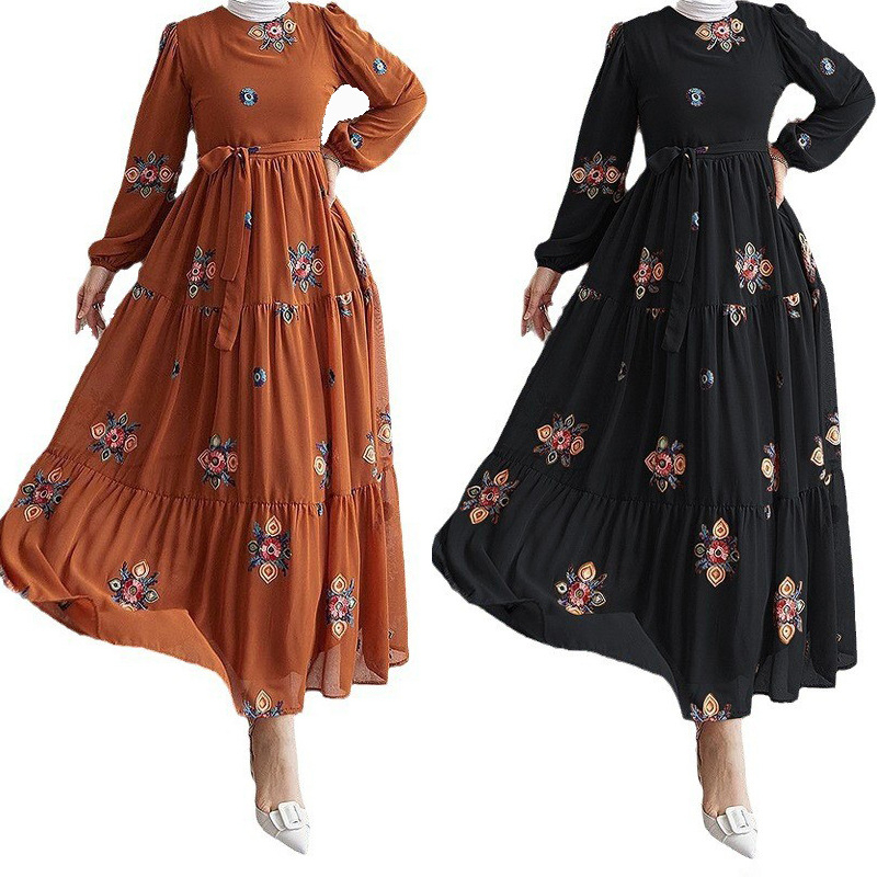 M2526 Rochie elegantă de modă musulmană transfrontalieră din Amazon, Orientul Mijlociu, culoare pură, brodată cu curea