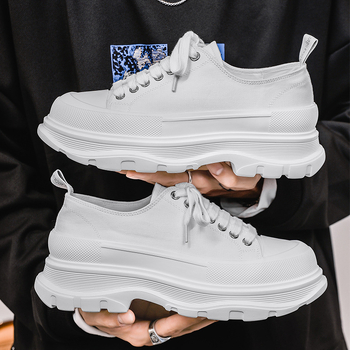 Audekla apavi vīriešu platformas īsi augstuma palielinošas kedas korejiešu stila moderni elpojoši ikdienas balti apavi hiphopa apavi