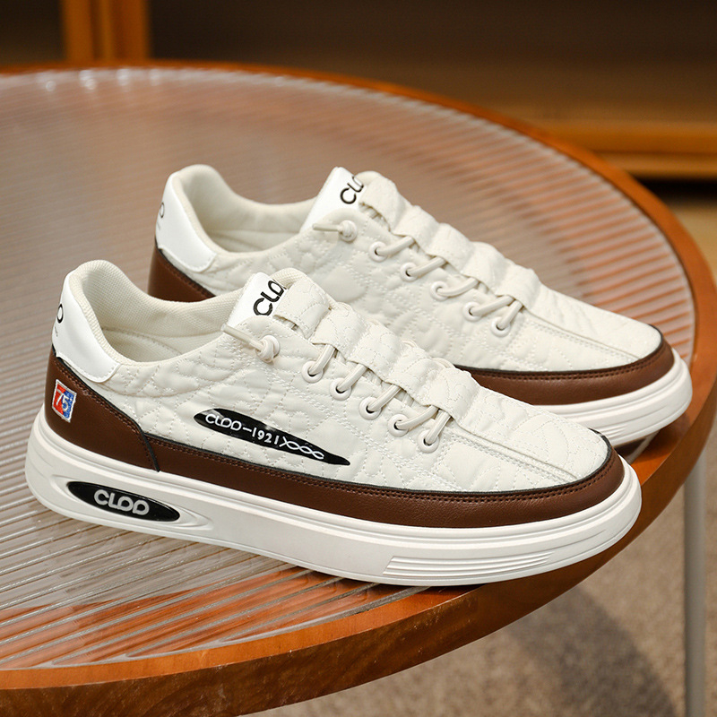 Tiesioginės transliacijos vyriški batai 2023 m. pavasariui ir rudeniui. Nauji pūkiniai, vandeniui atsparūs, neslystantys vyriški, maži, balti darbo batai.