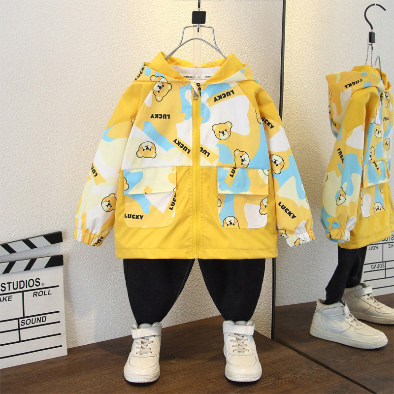 Dječja odjeća 2025. Proljetni kaput za dječake, tanki veliki dječji crtani stil, Russo Boy`s jakna s kapuljačom