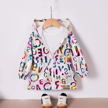 na sklade Jarné a jesenné nové chlapčenské a dievčenské písmenkové bronzové svetlé bundy s kapucňou a zipsom, dlhý top, ležérne Temu