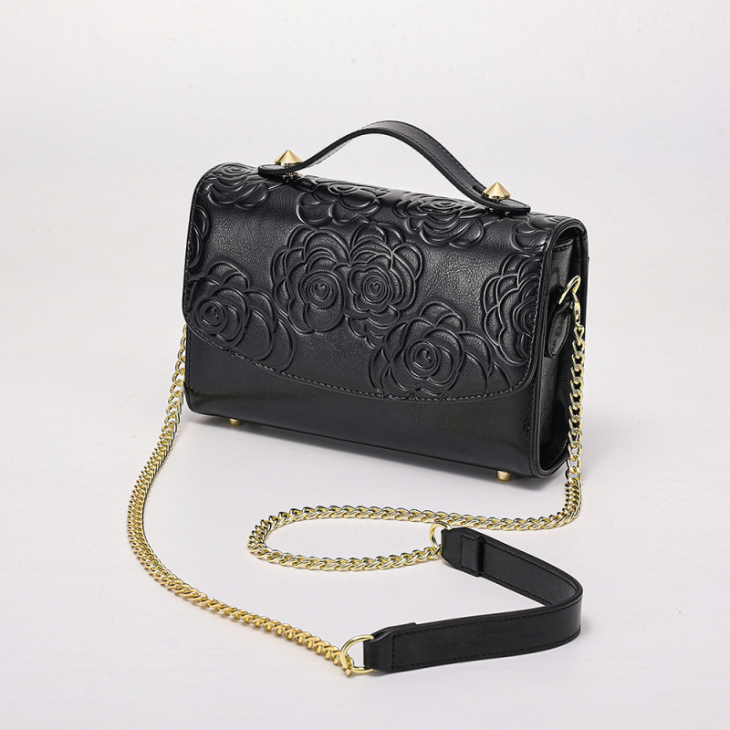 Moteriškas krepšys per petį 2024 m. Naujas natūralios odos pirmojo sluoksnio karvės odos aukštos kokybės madingas krepšys, lengviausiai derantis prie karvės odos pečių krepšio