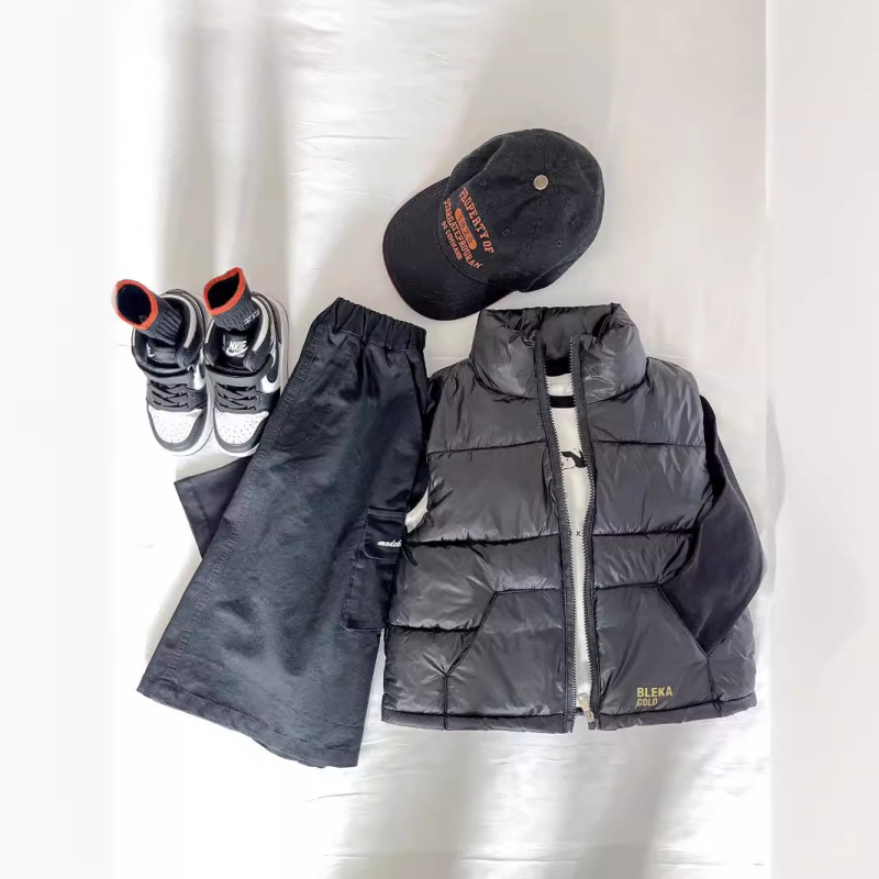 Sügis-talvine must-kuldne grafeenkraega vest laste sule-puuvillast vest sügis-talvine paksendatud soe jope poistele ja tüdrukutele