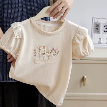 Letné dievčenské oblečenie s krátkym rukávom 2025 Dievčenské kórejské štýlové ležérne bavlnené topy, detské voľné tenké oblečenie