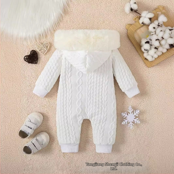 Το διασυνοριακό ηλεκτρονικό εμπόριο ειδικεύεται σε φορμάκια νεογέννητων Temu της Amazon, καθώς και σε φθινοπωρινά και χειμερινά φορμάκια με κουκούλα σε καθαρό χρώμα.