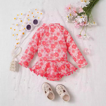 AliExpressi piiriülesed lasterõivad 2024. aasta suvised beebimoe pikkade varrukatega trükitud printsessipitsist ujumistrikoo laos olemas