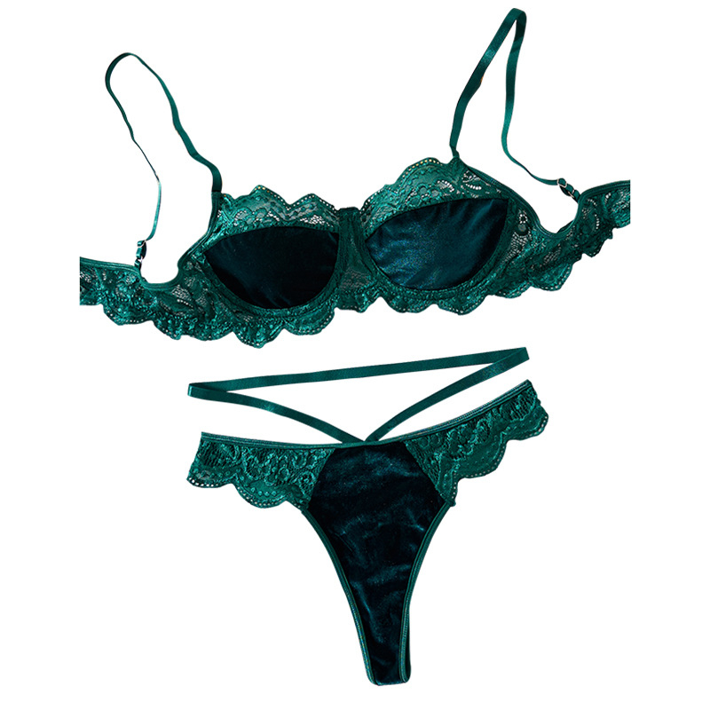 Amazon AliExpress Jesenná a zimná zamatová čipkovaná spodná bielizeň s push-up efektom a dvojitým strihom