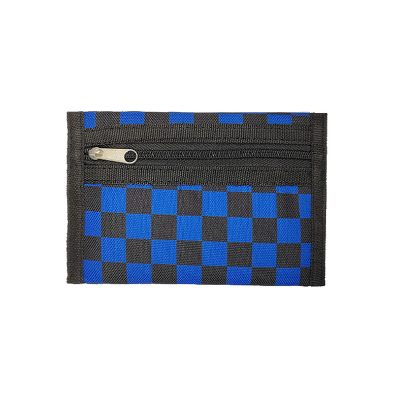 Výrobcovia dodávajú pánsku peňaženku s trojnásobnou šachovnicovou potlačou, polyesterovú kockovanú peňaženku s viacerými kartami