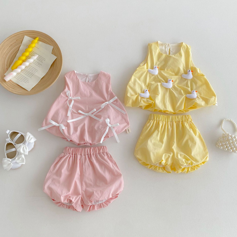 Лятна рокля за бебешко момиче, супер сладък костюм, сладък бебешки потник, топ в западен стил, принцеса с цветни прицветници, комплект от две части
