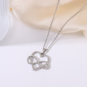 Vienos dalies madingas paprastas 8 simbolių meilės pakabukas su tuščiaviduriu karoliais, raktikaulio grandinėle ir atvirukų damos karoliais