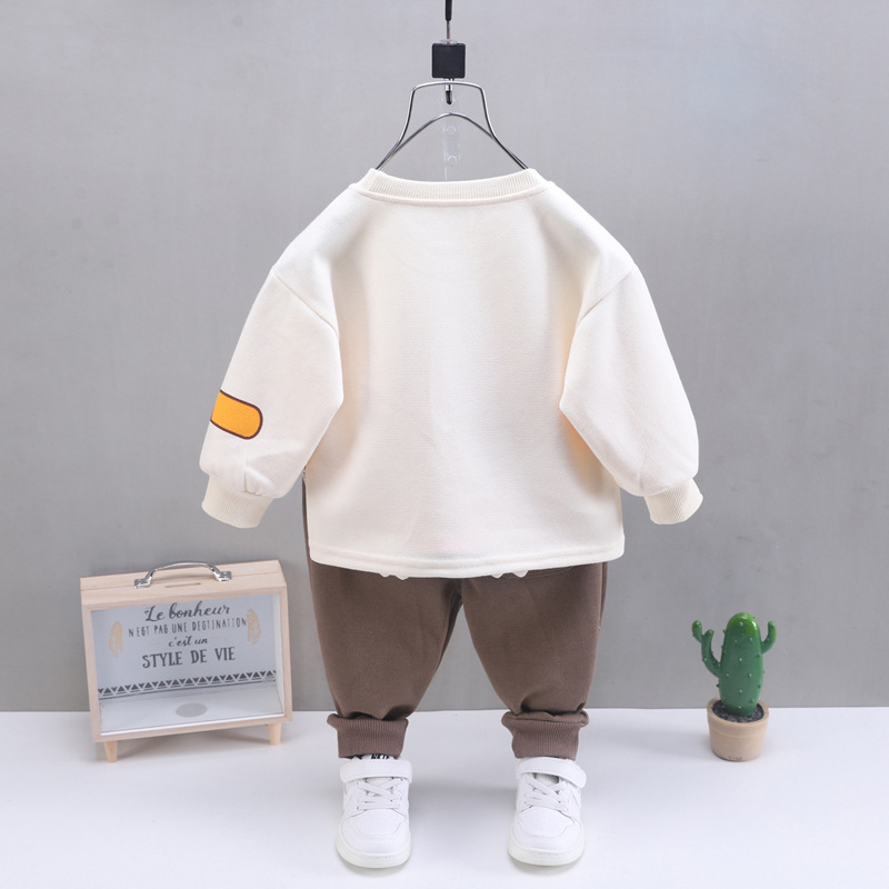 23 proljetna i jesenska dječja odjeća nova dječja crtana džemper od dva dijela dugih rukava za dječake korejski stil odijelo veleprodaja