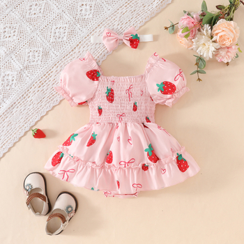 Letné šaty s krátkym rukávom a jahodovým vzorom s mašľou pre novorodencov 2025, zahraničný obchod, otvárací súbor