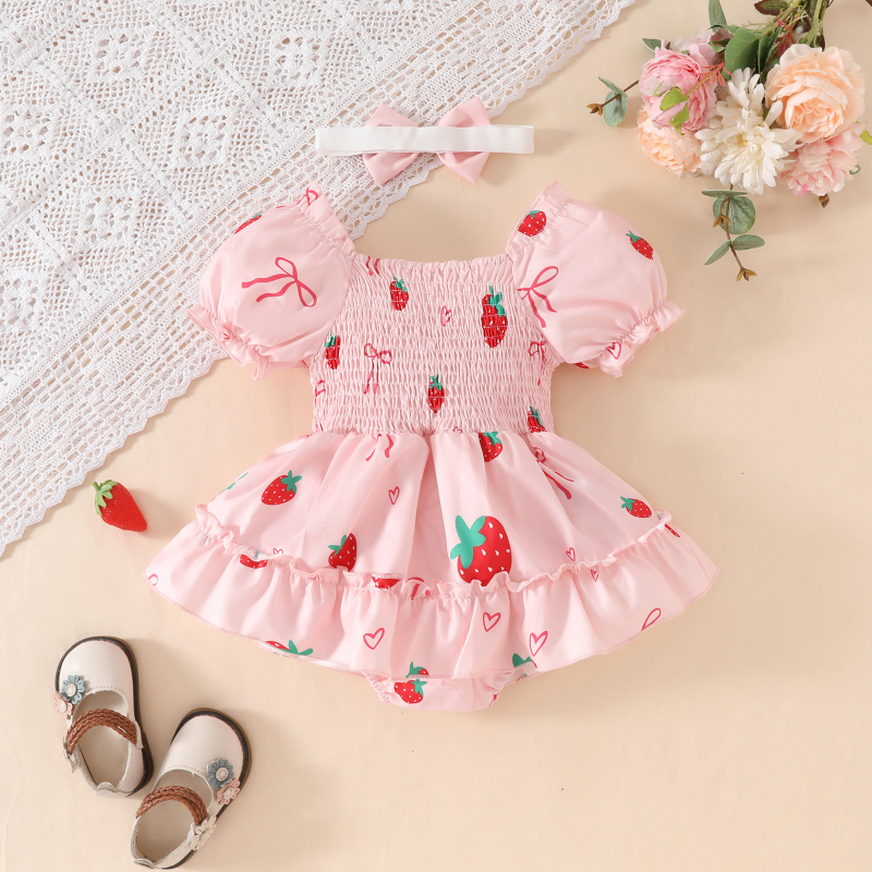 Letné šaty s krátkym rukávom a jahodovým vzorom s mašľou pre novorodencov 2025, zahraničný obchod, otvárací súbor