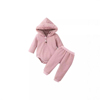 Piiriülene e-kaubandus on spetsialiseerunud Amazon Temu beebi vastsündinu Tiktoki talvistele kapuutsiga romperitele, kaheosalistele komplektidele.