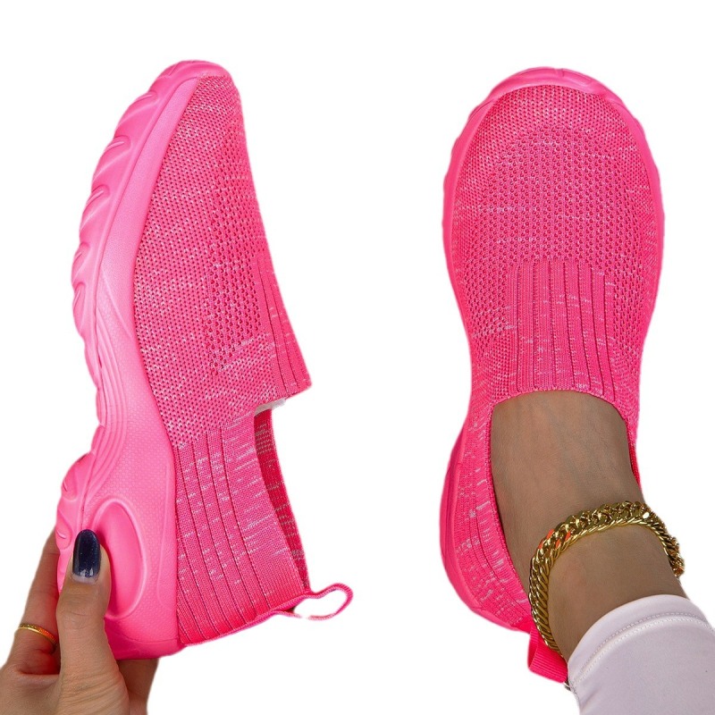 2025 Nové turistické topánky pre mamičky, priedušné nazúvacie topánky pre stredného veku zo sieťoviny, športové topánky na ležérnu hrubú podrážku, zosilňujúce chvenie, dámske topánky