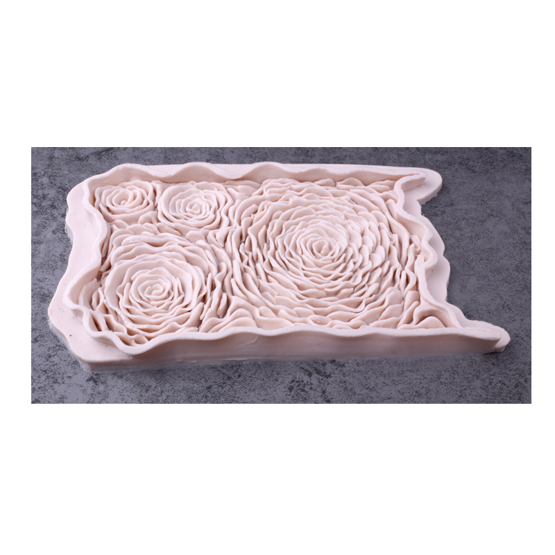 Simuleeritud lillega silikoonvorm roosist šokolaadilillega pööratava servaga silikoonist dekoratiivvorm