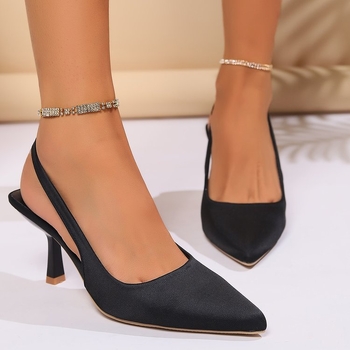 Európske a americké sandále na vysokom podpätku pre väčšie veľkosti so špicatými podpätkami v zadnej časti nových topánok s plytkými špicatými jednovrstvovými podpätkami, európske a americké topánky na vysokom podpätku s ihličkovým podpätkom