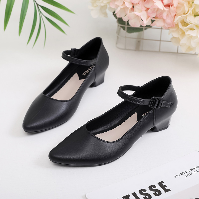 Madingi nauji vasariniai seklios burnos sandalai moteriški plastikiniai neslystantys tinkami vidutinio kulno viršutiniai drabužiai vandeniui atsparūs vieno sluoksnio batai želė sandalai