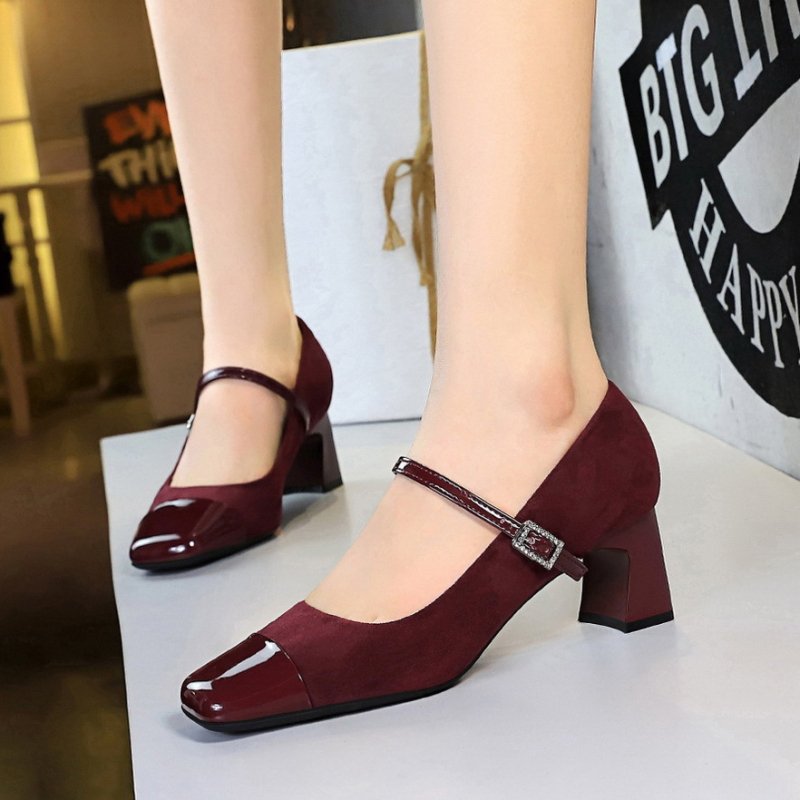 5296 Γυναικεία Παπούτσια Ευρωπαϊκού και Αμερικανικού Στυλ, Χοντρό Τακούνι στη Μέση Στάση, Ρηχό, Τετράγωνο Ραφτό Κεφάλι, Μονά Σουέτ με Λεοπάρ Στάμπα και Αγκράφα με Στρας