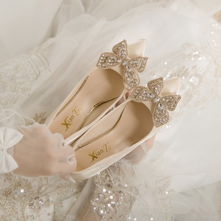 Jar/jeseň Leto 2024 Nový prírastok Dámske vysoké podpätky s kamienkami na ihličkovom podpätku, francúzska móda, banketové a svadobné topánky pre nevesty a družičky