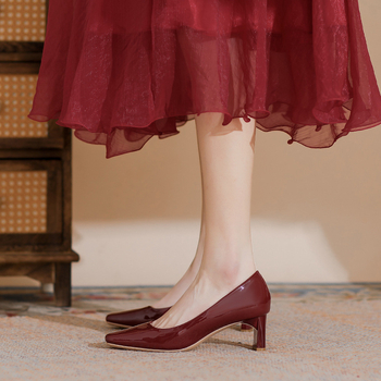 Γαλλικά λουστρίνι ψηλοτάκουνα γυναικεία 2024 Νέα κομψά παπούτσια Mary Jane με τετράγωνη μύτη, γυναικεία παπούτσια από δέρμα προβάτου με ρηχό στόμα, μονής στρώσης, γυναικεία