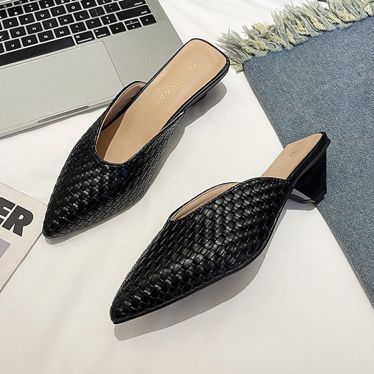 Aukštakulniai „Baotou“ šlepetės moterims, 2025 m. pavasario ir vasaros, naujos, akmeninio rašto, vienspalvės, moteriškos šlepetės smailiu, storu kulnu ir vidutinio kulno.