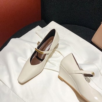 Κομψά γυναικεία παπούτσια με μυτερή αγκράφα σε γαλλικό στιλ, ανοιξιάτικα, νέα ρετρό, ρηχά, χαμηλοτάκουνα παπούτσια Mary Jane σε μικρά δερμάτινα παπούτσια