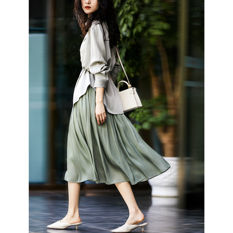 Jarná a letná 2024 Nová jemná stuha, medená amoniaková hodvábna sukňa, dámska skladaná sukňa s vysokým pásom, dlhá sukňa s rozprávkovou módou