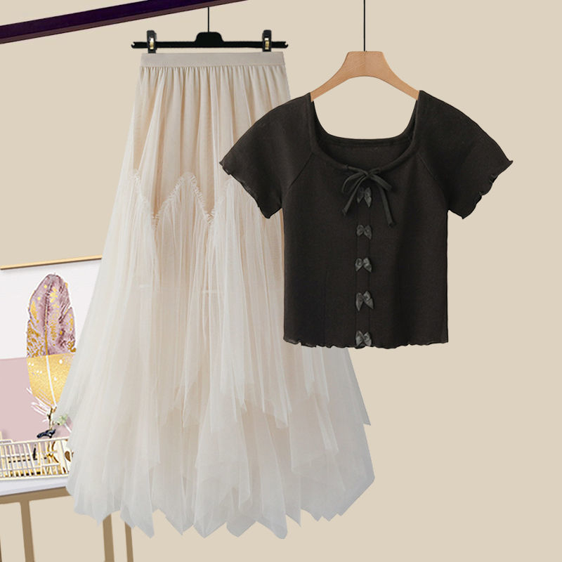 Modni ženski ljetni komplet za 2025. godinu, novi, za smanjenje dobi, majica kratkih rukava, visoki struk, mrežasta suknja od dva dijela, trendi set