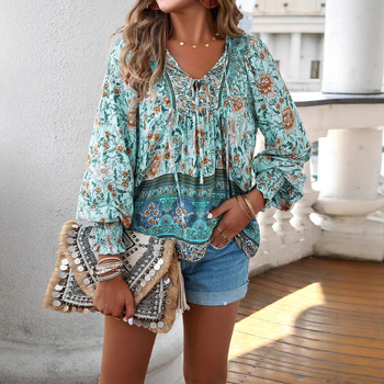Dámske topy a košele s dlhým rukávom, výstrihom do V a šnurovaním v európskom a americkom štýle, jar a leto 2025, bohémsky rekreačný štýl