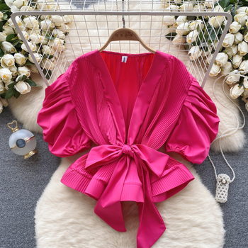 Ženska jesenska košulja s puf rukavima u hongkonškom stilu, visokokvalitetna, s pojasom, plisiranim atmosferskim efektom, laganim i luksuznim topom za društvene pripadnice