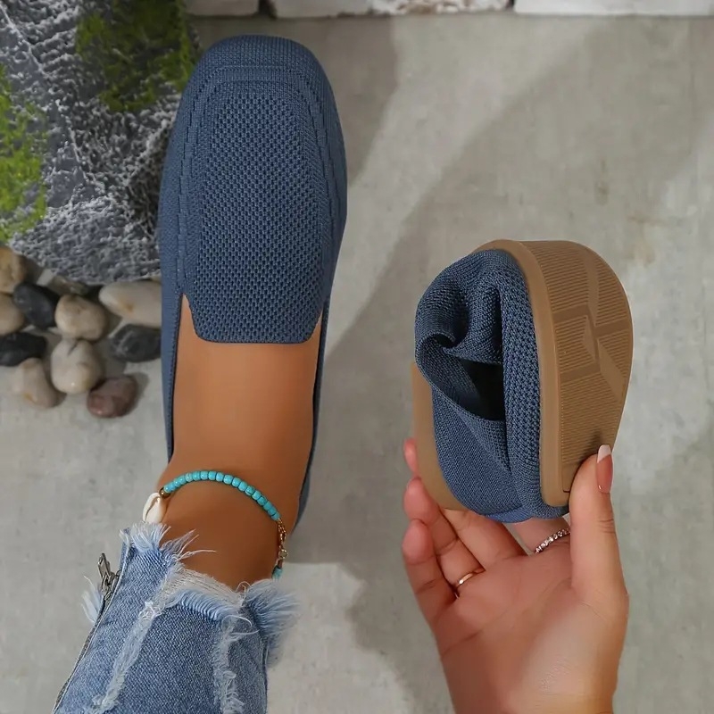 Nove europske i američke cipele s četvrtastom glavom, plitkim ustima, ravne pletene cipele za lijeno stopalo, na zalihi, vanjske trgovine, plus veličine, ležerne cipele u jednoj boji za žene
