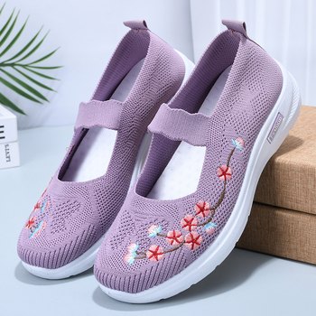 Nauji pavasario ir rudens užsienio prekybos vidaus pardavimai, skraidantys austi siuvinėti tinklelio elastine juosta, sportiniai minkšti, kvėpuojantys, madingi, neslystantys batai.