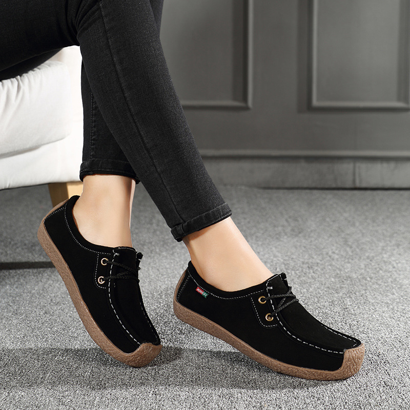 Prekogranične plus size 2024 Nove proljetne pojedinačne cipele za žene, udobne ravne cipele s grahom, ženske neklizajuće ležerne ženske cipele s mekim potplatom