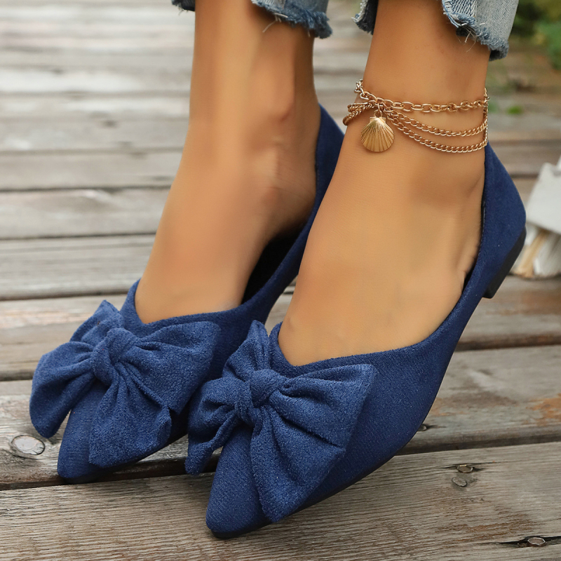 Piiriülesed pluss-suuruses väliskaubandusega naised 2024. aasta kevadel ja sügisel uued Korea haldjasstiilis lipsuga lamedad teravatipulised kingad naistele