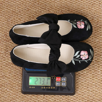 Užsienio prekyba Nauji siuvinėti kaspino plokščiapadžiai Mary Jane bateliai moteriški tarpvalstybiniai etninio stiliaus pėdos lengvi darbo batai