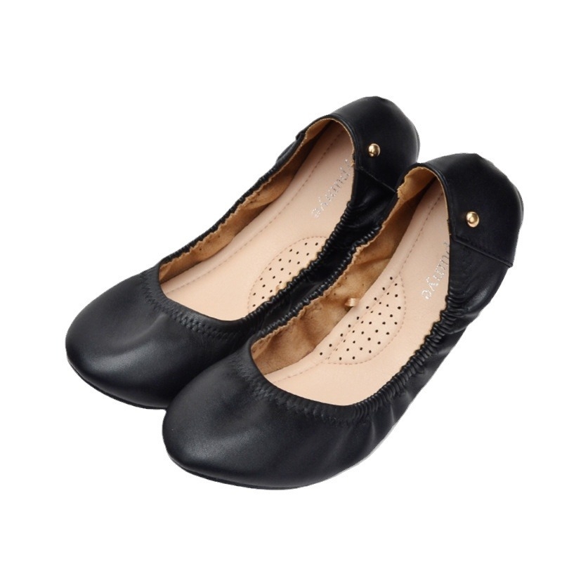 Dámske topánky s mäkkou podrážkou v zahraničnom obchode s okrúhlou špičkou, ležérne plytké topánky v európskom a americkom štýle, nýtované topánky s vajíčkovými rolkami, dámske topánky