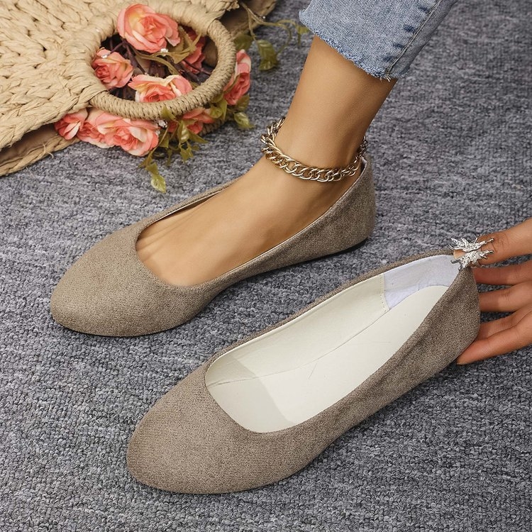 Pantofi de damă 2025 Primăvara și vara noi Pantofi de damă cu vârful ascuțit, pantofi cu căciuli superficiale, piele întoarsă, mărime mare, pantofi de damă, etichetare pentru export