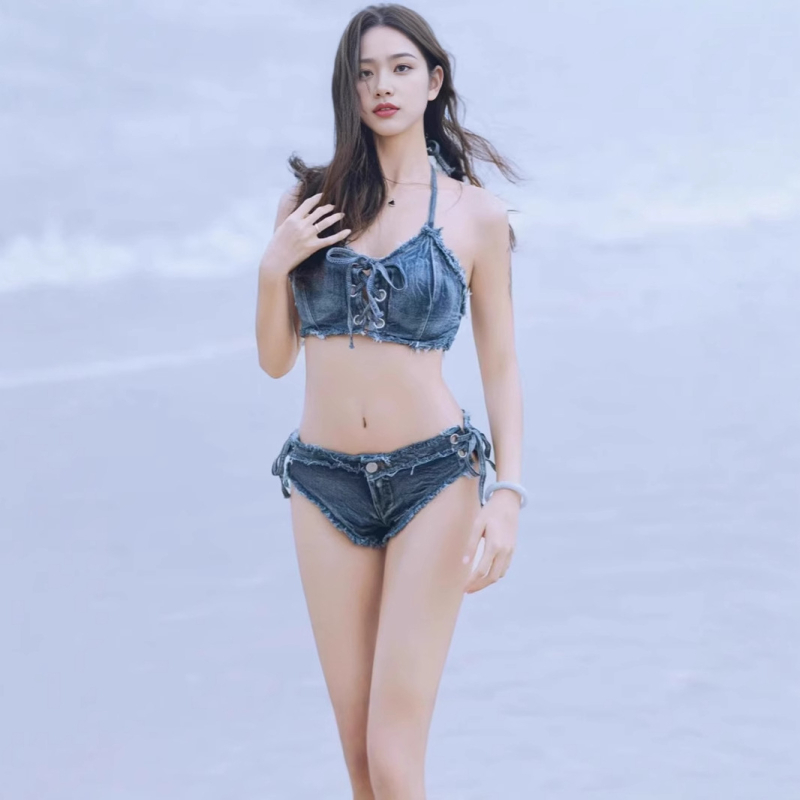 Európske a americké sexy horúce dievčatá, traky, popruh, horúce nohavice, džínsové nočné klubové obleky, zvádzanie dámskych bikín, plavky, fotografia